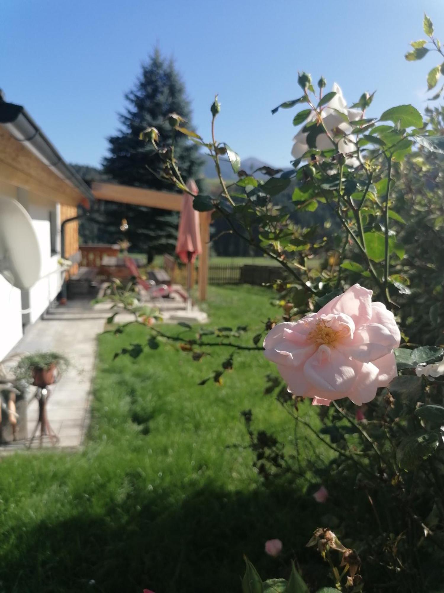 Strausshaus Villa Грьобминг Екстериор снимка